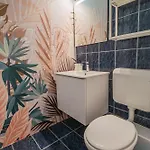 Elegant 2br In Chic Area *