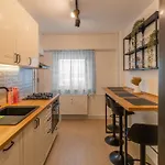 Elegant 2br In Chic Area