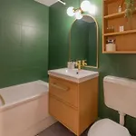 Elegant 2br In Chic Area *