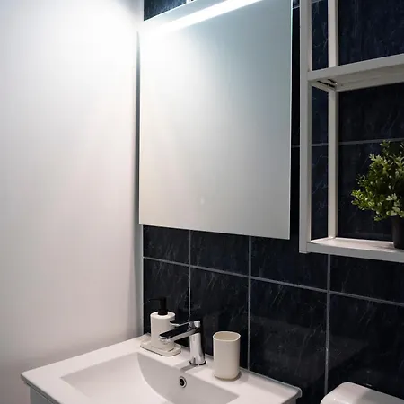 Elegant 2br In Chic Area * Bucarest