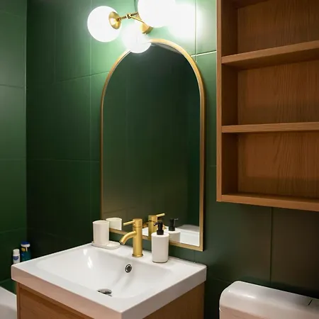 Elegant 2br In Chic Area Διαμέρισμα Βουκουρέστι