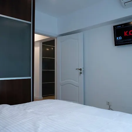 Elegant 2br In Chic Area Appartement Bucarest